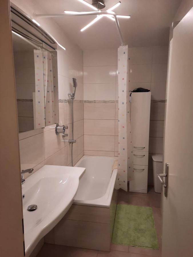 Moderne 3Zimmer Wohnung, In Koenigsbrunn Bei Augsburg 외부 사진